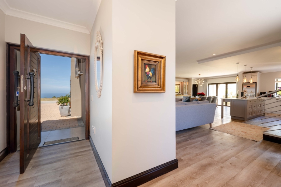 4 Bedroom Property for Sale in The Hill Western Cape